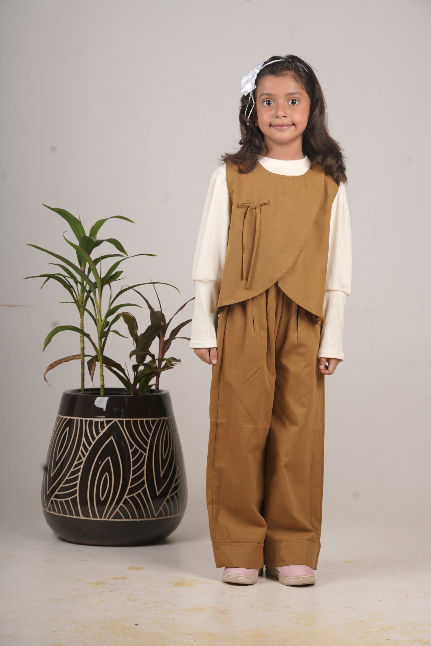 Girls Mehandi Plazzo Top Set
