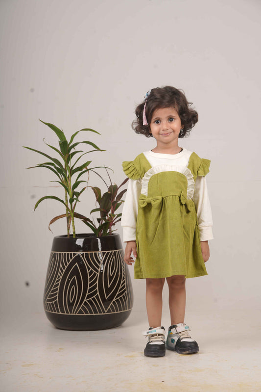 Girls’ Green Frock – Elegant Party & Casual Wear Dress